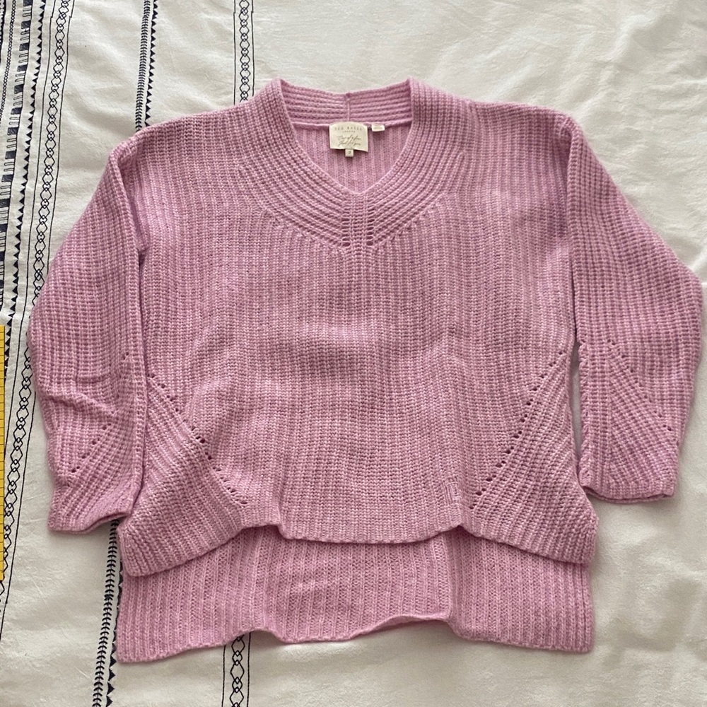 Ted Baker Light Pink V-Neck Sweater - Picture 1 of 5
